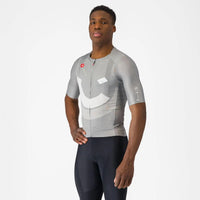 Sleek Castelli R-A/D Jersey in a dynamic design, showcasing aerodynamic seams and breathable Air_O Stretch fabric.