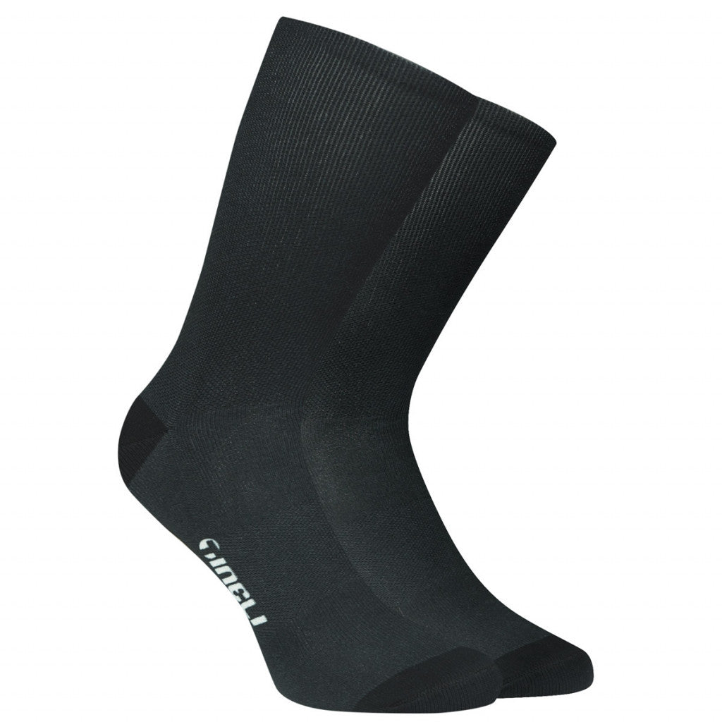 Sleek black Team Black Socks with subtle Tineli logo, featuring mesh ventilation and a cycle-specific fit for comfort.