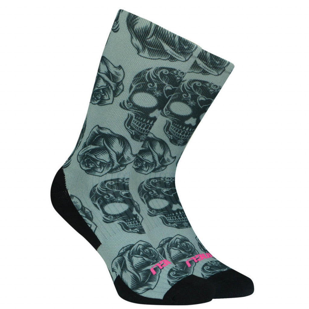 Cozy mid-weight NPS socks with cushioned foot section, ideal for cycling, offering warmth and a snug, sporty fit.