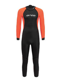 Vibrant orange panels on the ORCA Openwater Core Hi-Vis Men's Wetsuit ensure maximum visibility during open water swims.