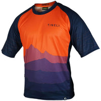 Men’s Altitude Trail Jersey in a relaxed fit, crafted from rugged QuickDry fabric with a zipped hip pocket for essentials.