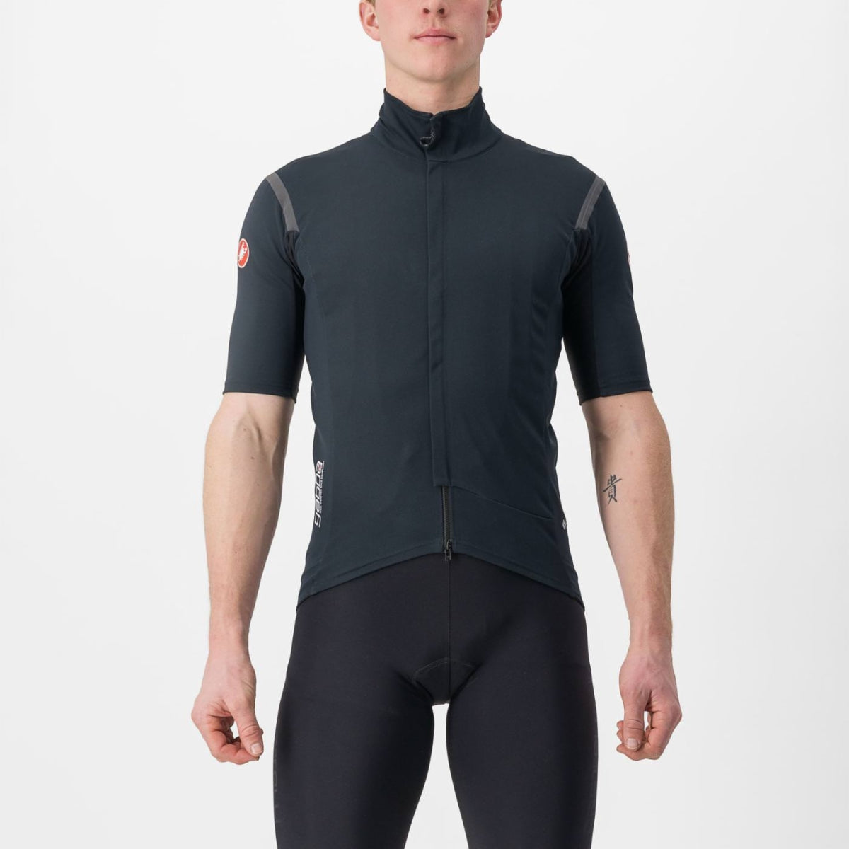 Women's Castelli Gabba RoS 2 Jacket in a sleek design, featuring water-resistant fabric and reflective back panels for visibility.