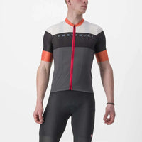 Vibrant Castelli Sezione Jersey in action, featuring breathable Strada micromesh fabric and a sleek, performance fit.