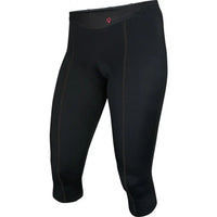 Women's 3/4 shorts in sleek black, featuring a supportive lycra design and comfortable waistband for cycling enthusiasts.