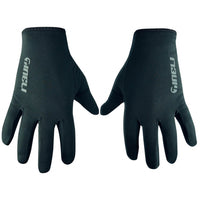 Cozy intermediate glove in a versatile design, ideal for the mild, transitional weather of spring and autumn.